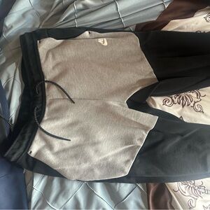 Nike Men's Black and Gray Joggers